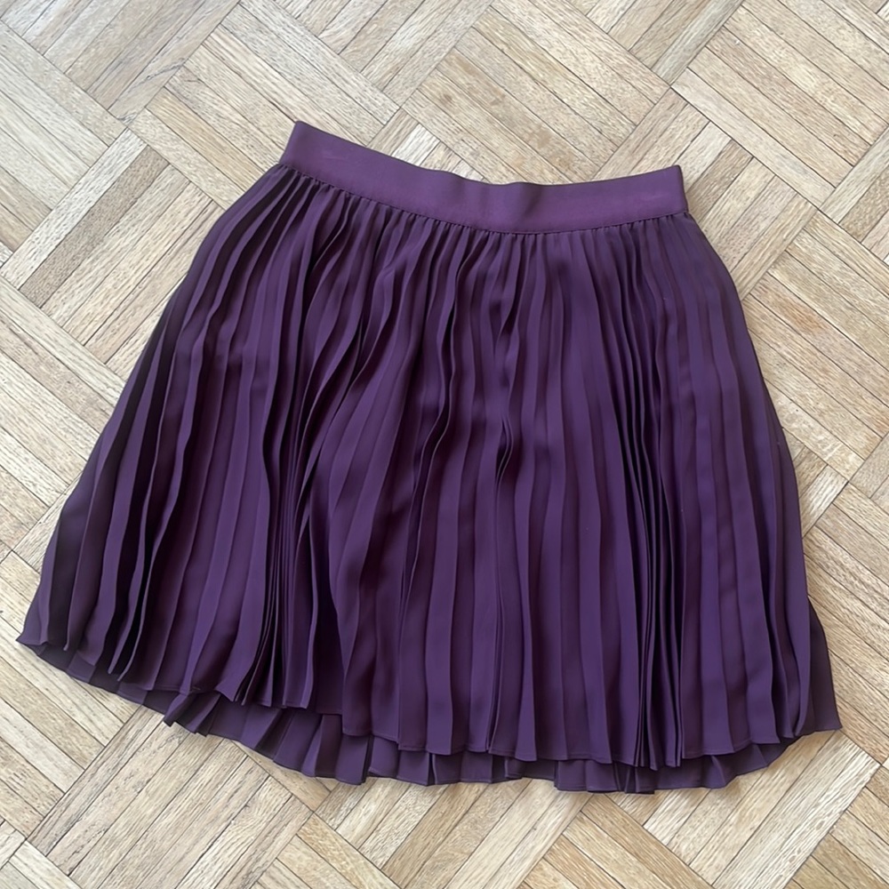 Babaton Pleated Skirt